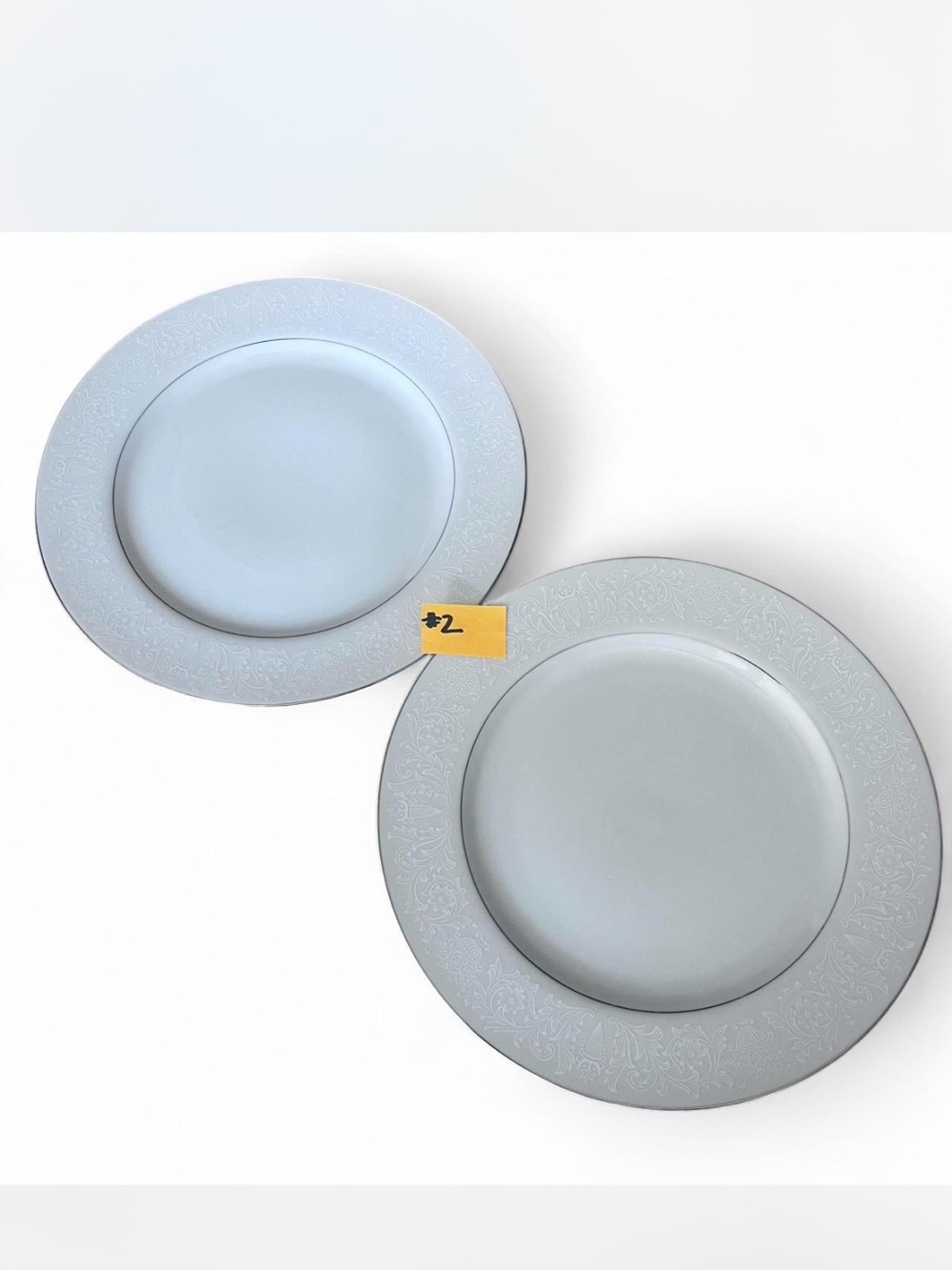 Vintage Crown Victoria Lovelace China Dinner Plates - Set of 2